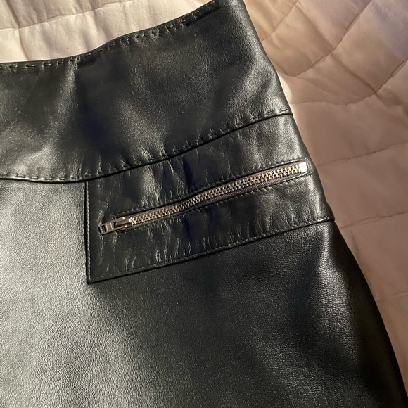 Gorgeous buttery soft leather skirt. Great for holidays! - Picture 2 of 10
